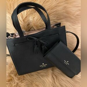 Kate Spade Satchel/Crossbody Bag ~ Pebble Black Leather. Perfect Fall Bag